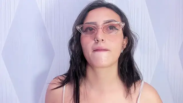 Lesly sexy4u online show from May 2026 03:23:02 AM