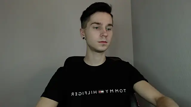 Snapshot of Joseph__Quinn chatting on January 2025 11:14:01 AM Joseph Quinn online show from January 2025 11:14:01 AM