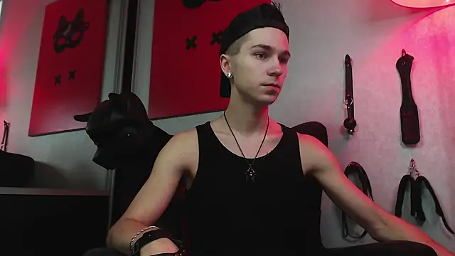 Snapshot of Joseph__Quinn chatting on February 2025 11:21:01 AM Joseph Quinn online show from February 2025 11:21:01 AM