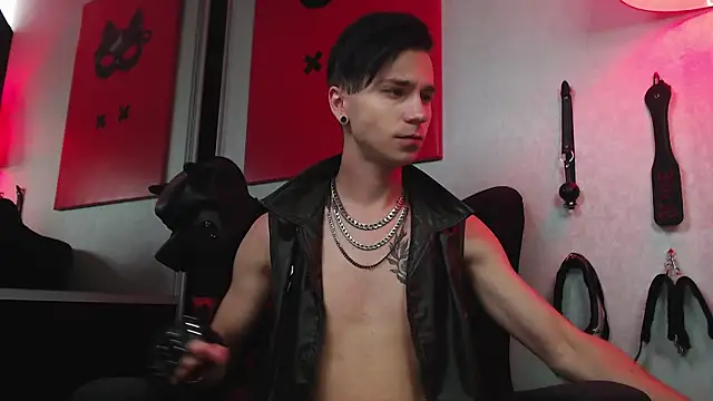 Snapshot of Joseph__Quinn chatting on February 2025 07:56:02 AM Joseph Quinn online show from February 2025 07:56:02 AM