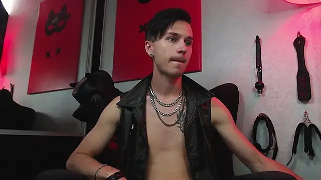 Snapshot of Joseph__Quinn chatting on February 2025 11:01:02 AM Joseph Quinn online show from February 2025 11:01:02 AM