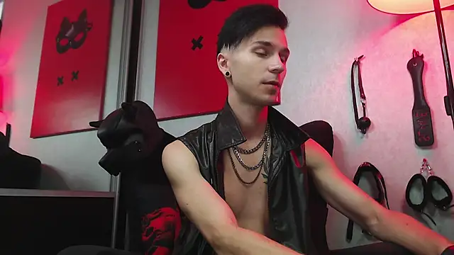 Snapshot of Joseph__Quinn chatting on March 2025 08:52:02 AM Joseph Quinn online show from March 2025 08:52:02 AM