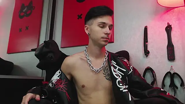 Snapshot of Joseph__Quinn chatting on March 2025 11:08:02 AM Joseph Quinn online show from March 2025 11:08:02 AM