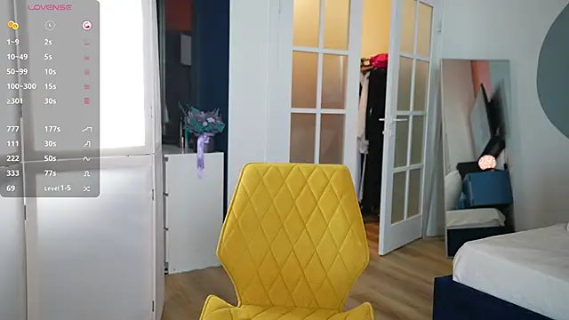 Snapshot of Vika54784 chatting on February 2025 06:45:02 AM Vika54784 online show from February 2025 06:45:02 AM