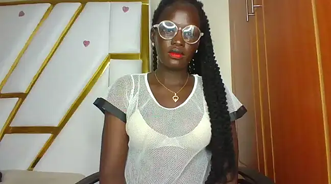 cutesmiling online show from January 2025 11:29:01 PM