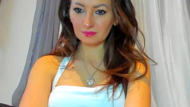 Snapshot of SweetAriana26 chatting on February 2025 01:20:01 PM SweetAriana26 online show from February 2025 01:20:01 PM