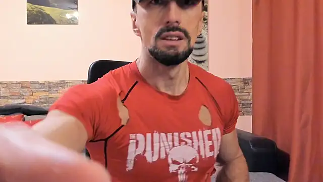 Snapshot of HotHunkTrainer chatting on February 2026 08:51:01 AM HotHunkTrainer online show from February 2026 08:51:01 AM