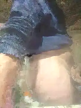 lovesuna online show from February 2025 07:21:01 PM