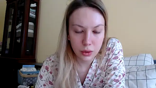 Scarlettford online show from February 2025 10:59:01 AM