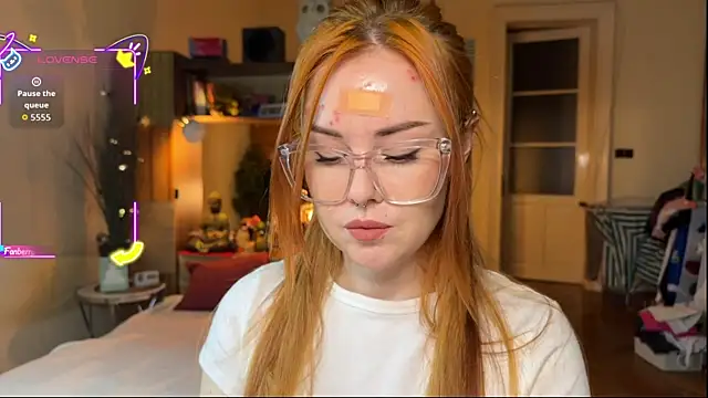 Sargonium999 online show from October 2025 05:35:02 PM