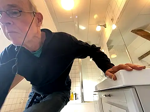 martxxxxx online show from November 2025 12:30:01 PM