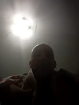 Xoc8  online show from November 2025 03:23:02 PM