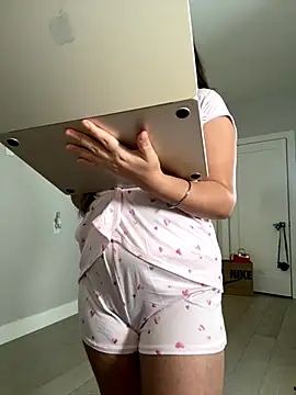 Snapshot of jAsMinE678 chatting on November 2025 05:39:01 PM jAsMinE678 online show from November 2025 05:39:01 PM