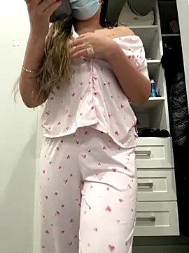 Snapshot of jAsMinE678 chatting on December 2025 06:41:02 AM jAsMinE678 online show from December 2025 06:41:02 AM