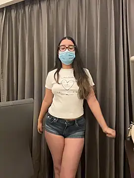 jAsMinE678 online show from July 2026 04:10:01 AM