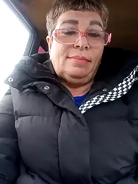 Snapshot of Lee_Nell chatting on December 2024 07:06:02 AM Lee Nell online show from December 2024 07:06:02 AM