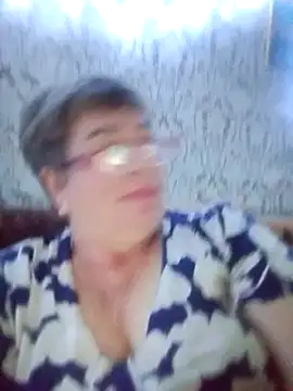 Snapshot of Lee_Nell chatting on January 2025 12:00:01 PM Lee Nell online show from January 2025 12:00:01 PM