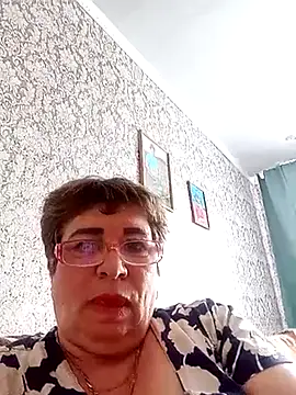 Snapshot of Lee_Nell chatting on March 2025 08:19:02 AM Lee Nell online show from March 2025 08:19:02 AM