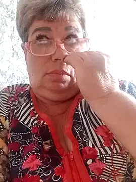 Snapshot of Lee_Nell chatting on September 2025 06:35:02 AM Lee Nell online show from September 2025 06:35:02 AM