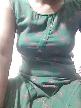 Snapshot of rituporna2004 chatting on December 2024 03:35:01 AM rituporna2004 online show from December 2024 03:35:01 AM