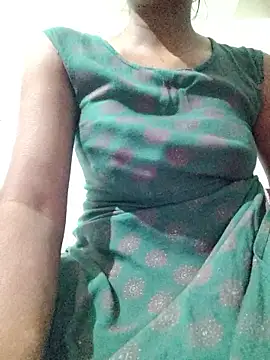 rituporna2004 online show from January 2026 03:56:02 AM