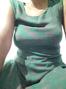 rituporna2004 online show from April 2026 02:56:01 AM