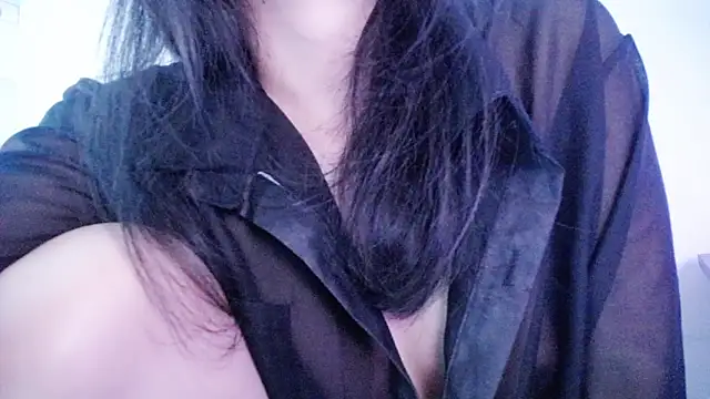 Baenee online show from February 2025 07:09:01 PM