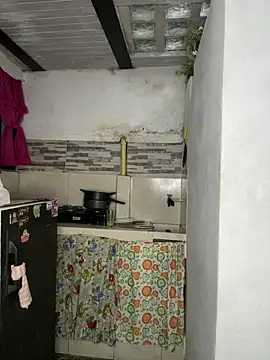 Snapshot of GemaGranadoss chatting on March 2026 02:04:02 AM GemaGranadoss online show from March 2026 02:04:02 AM