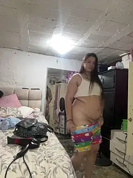 Snapshot of GemaGranadoss chatting on April 2026 10:26:01 PM GemaGranadoss online show from April 2026 10:26:01 PM