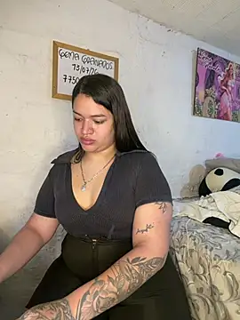 GemaGranadoss online show from July 2026 10:47:01 PM