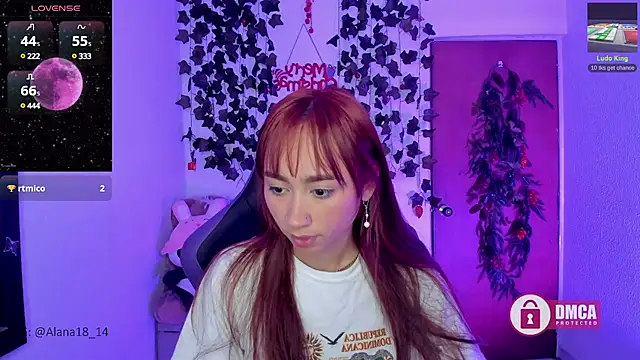 Snapshot of Alana_Pherson chatting on December 2024 03:53:01 AM Alana Pherson online show from December 2024 03:53:01 AM