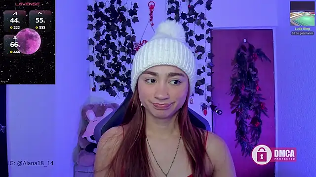 Snapshot of Alana_Pherson chatting on December 2024 06:09:02 AM Alana Pherson online show from December 2024 06:09:02 AM