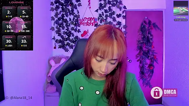 Snapshot of Alana_Pherson chatting on December 2024 06:37:02 AM Alana Pherson online show from December 2024 06:37:02 AM