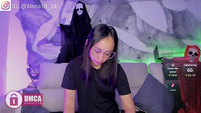 Snapshot of Alana_Pherson chatting on October 2025 07:38:01 AM Alana Pherson online show from October 2025 07:38:01 AM