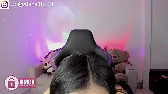 Snapshot of Alana_Pherson chatting on November 2025 03:27:02 AM Alana Pherson online show from November 2025 03:27:02 AM