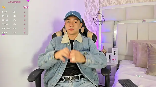 Snapshot of 1m_Joel chatting on February 2025 03:55:02 AM 1m Joel online show from February 2025 03:55:02 AM