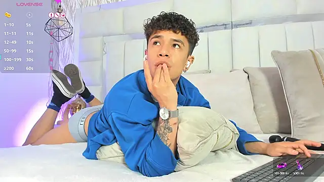 Snapshot of 1m_Joel chatting on March 2025 08:37:02 AM 1m Joel online show from March 2025 08:37:02 AM