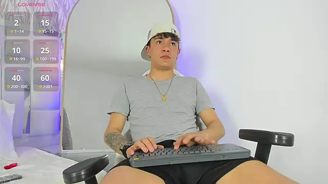 Snapshot of 1m_Joel chatting on September 2025 03:50:01 AM 1m Joel online show from September 2025 03:50:01 AM