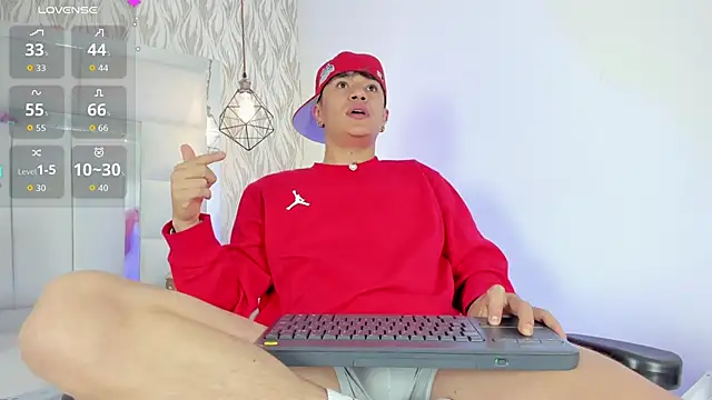 Snapshot of 1m_Joel chatting on October 2025 01:58:02 AM 1m Joel online show from October 2025 01:58:02 AM