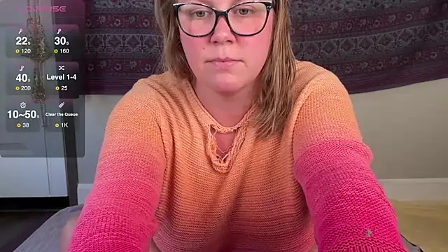 GlitterKitty108 online show from October 2025 01:31:01 PM