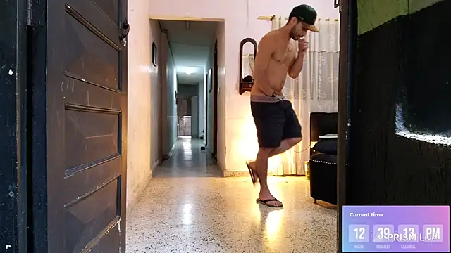 Snapshot of sexyboycolombi4 chatting on January 2025 05:40:02 PM sexyboycolombi4 online show from January 2025 05:40:02 PM