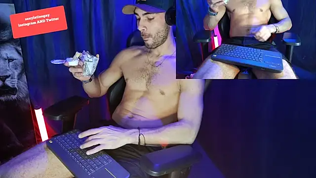 Snapshot of sexyboycolombi4 chatting on February 2025 03:33:01 AM sexyboycolombi4 online show from February 2025 03:33:01 AM