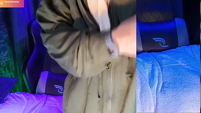 Snapshot of sexyboycolombi4 chatting on March 2025 12:34:02 AM sexyboycolombi4 online show from March 2025 12:34:02 AM