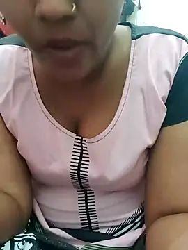 Snapshot of IslamicPimento chatting on December 2024 10:10:02 AM IslamicPimento online show from December 2024 10:10:02 AM