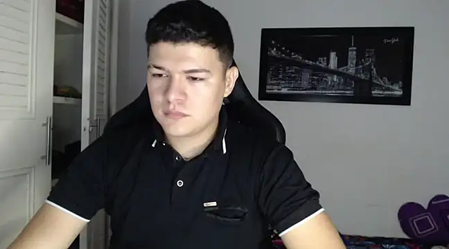 Snapshot of Plug_Control chatting on December 2024 03:11:02 AM Plug Control online show from December 2024 03:11:02 AM