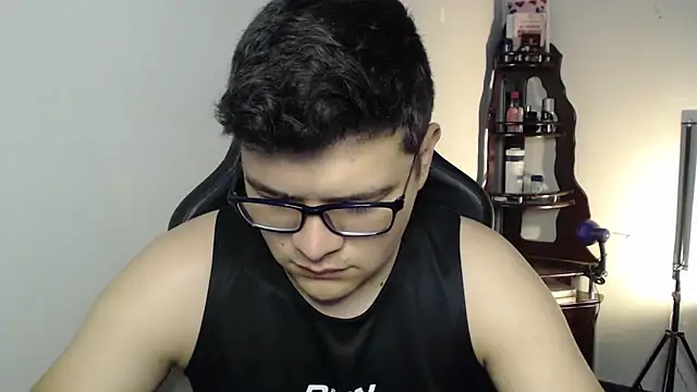 Plug Control online show from February 2026 05:14:01 PM