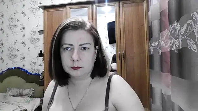 SophieNightAh online show from January 2026 05:26:01 PM