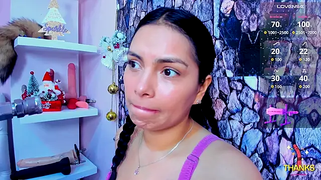 Snapshot of evelinn_belen chatting on November 2025 01:34:01 PM evelinn belen online show from November 2025 01:34:01 PM