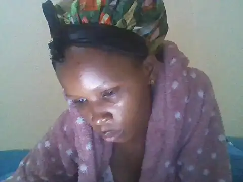 CharlotteDee online show from November 2025 07:03:03 PM