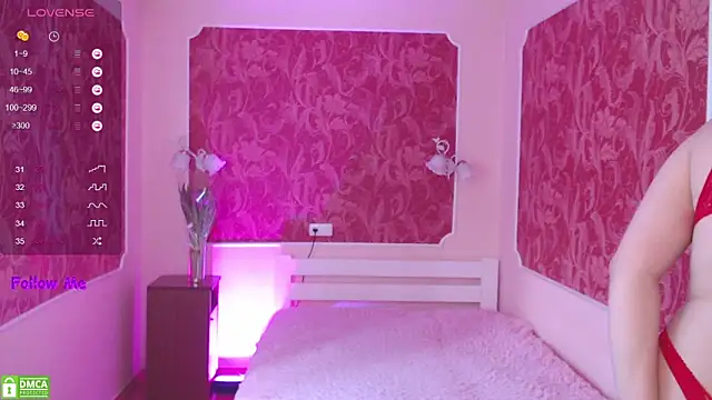 Snapshot of VerySweetKate111 chatting on February 2026 10:45:01 AM VerySweetKate111 online show from February 2026 10:45:01 AM